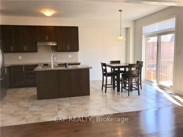 Photo 9 of 71 Manila Avenue, Markham, Berczy — HOMEH