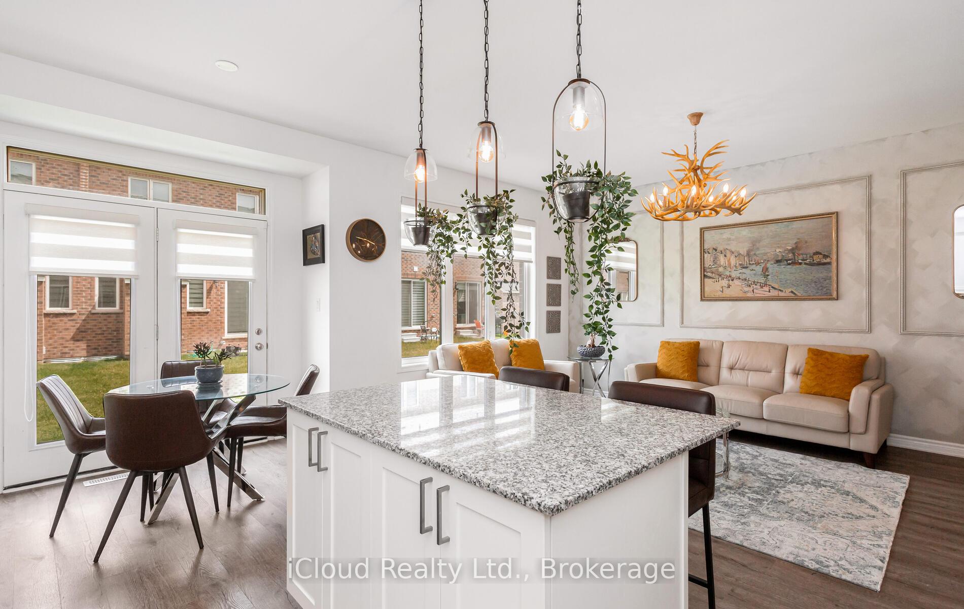 Photo 28 of 1562 Denison Place, Milton, Bowes — HOMEH