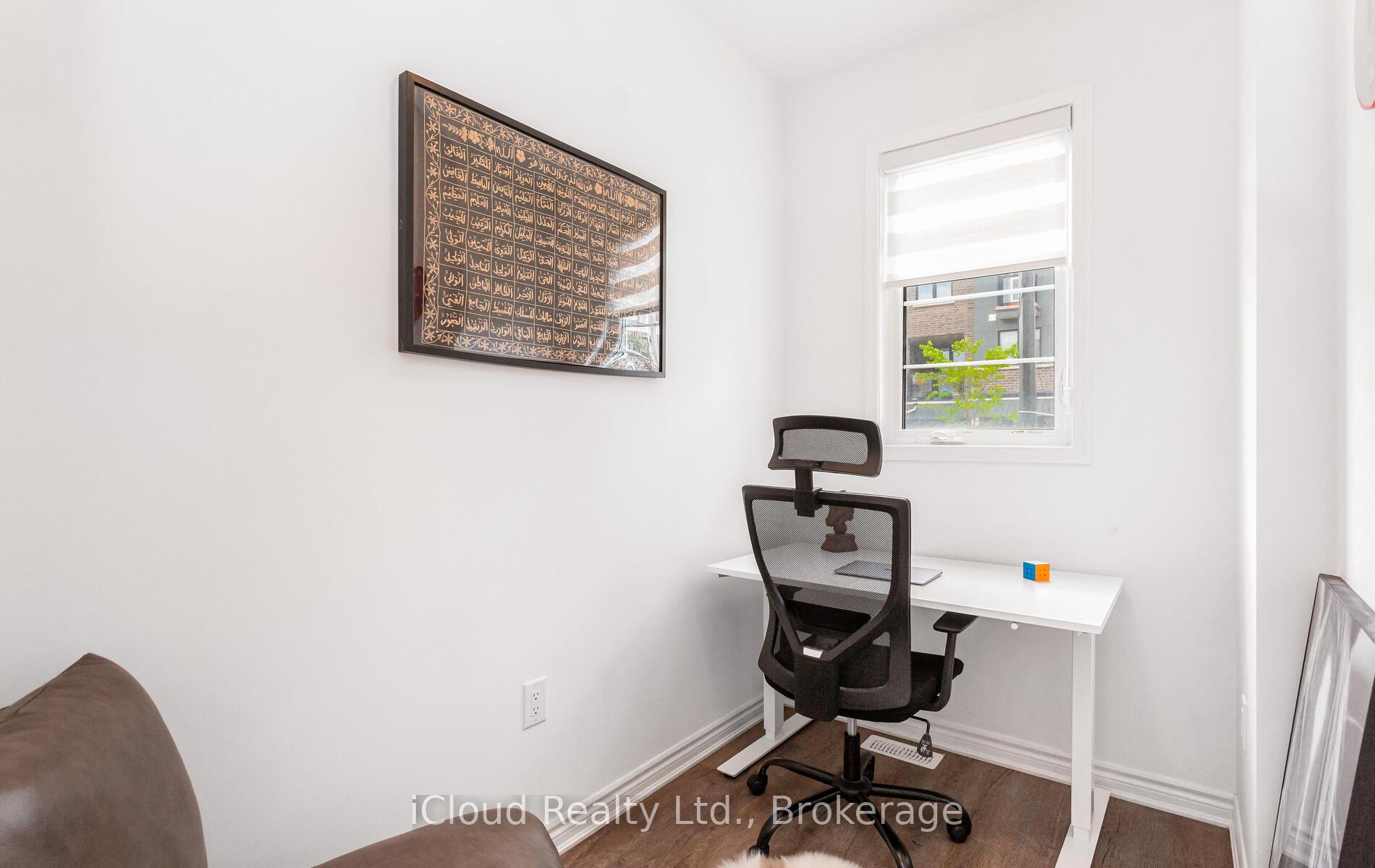 Photo 35 of 1562 Denison Place, Milton, Bowes — HOMEH