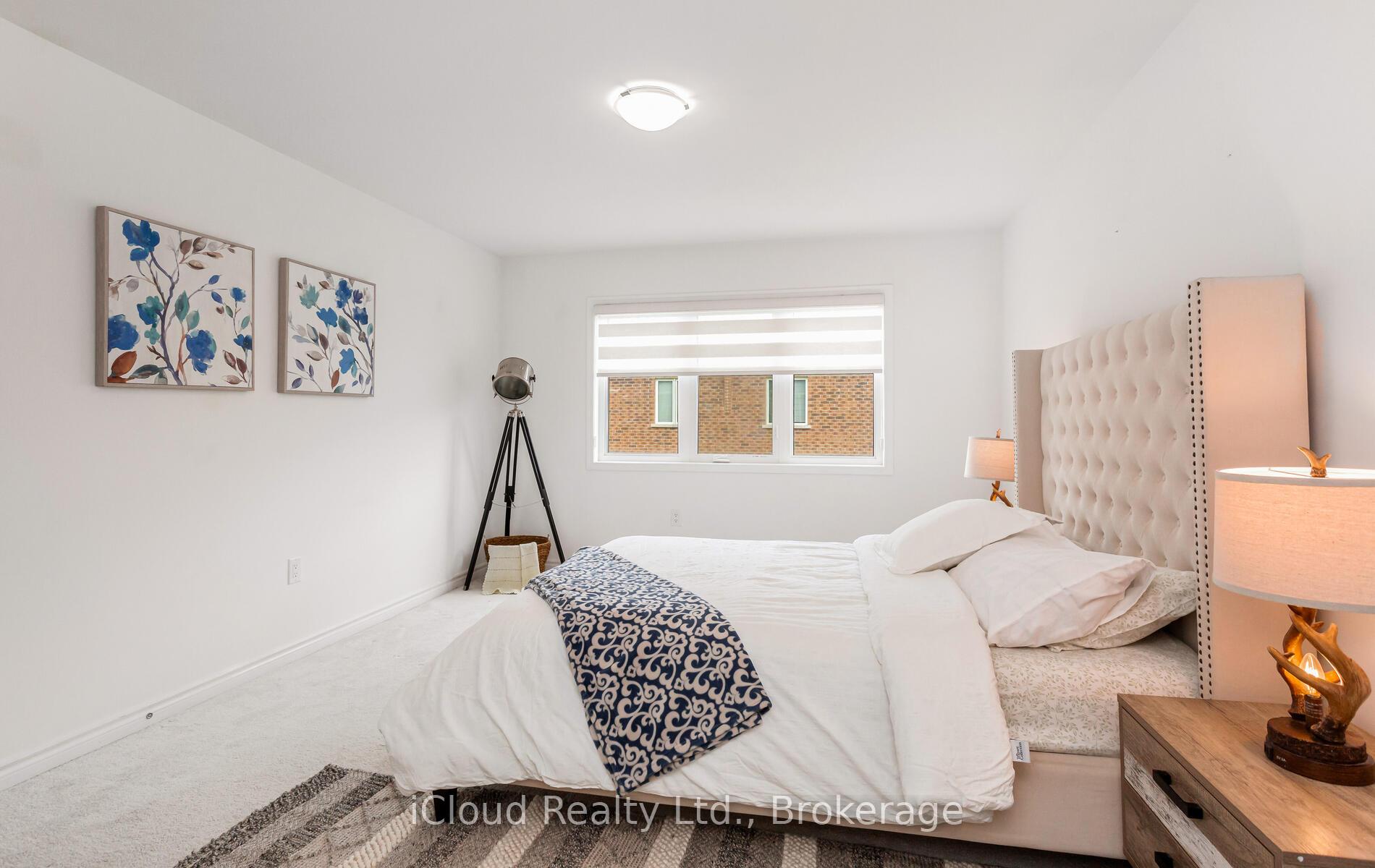 Photo 42 of 1562 Denison Place, Milton, Bowes — HOMEH