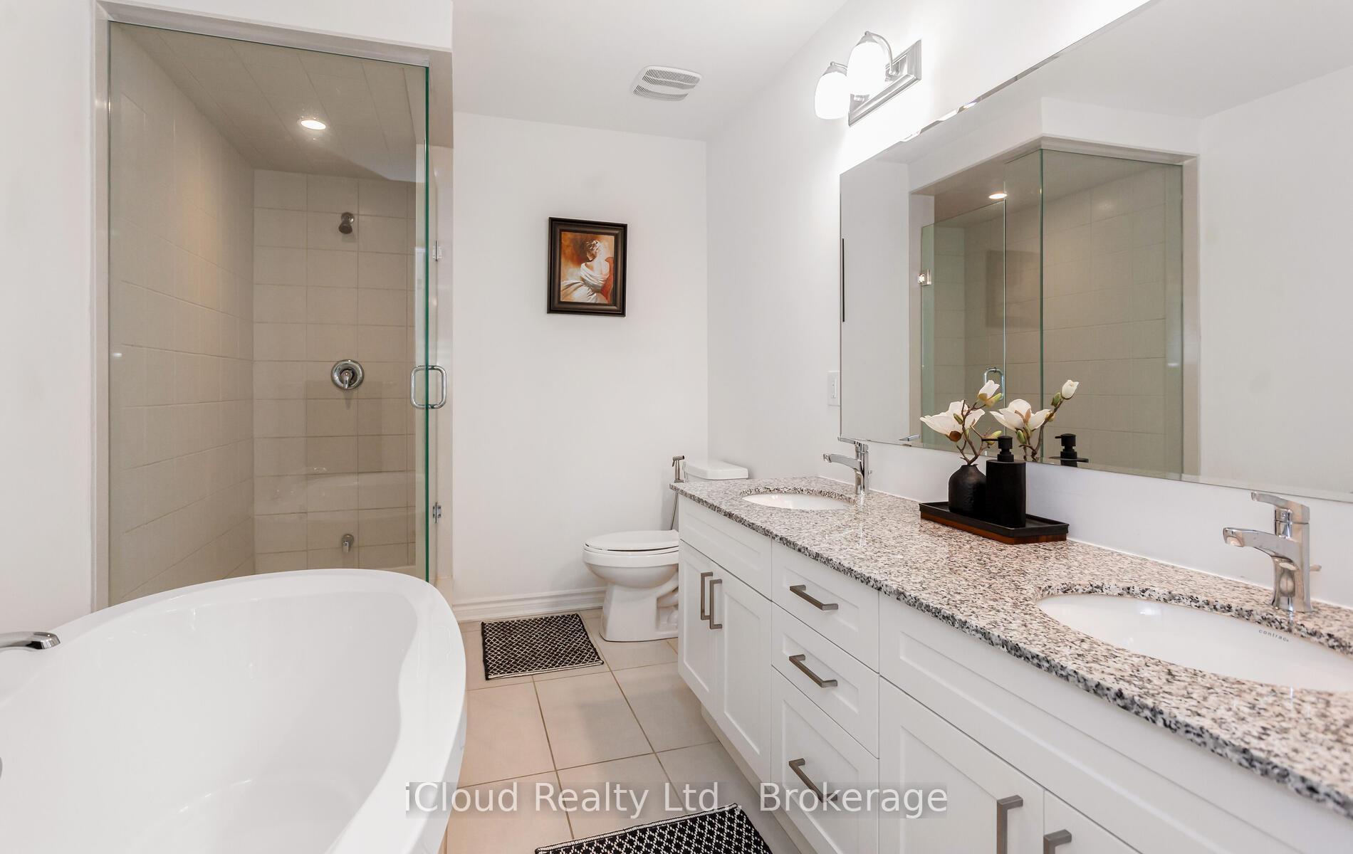Photo 46 of 1562 Denison Place, Milton, Bowes — HOMEH