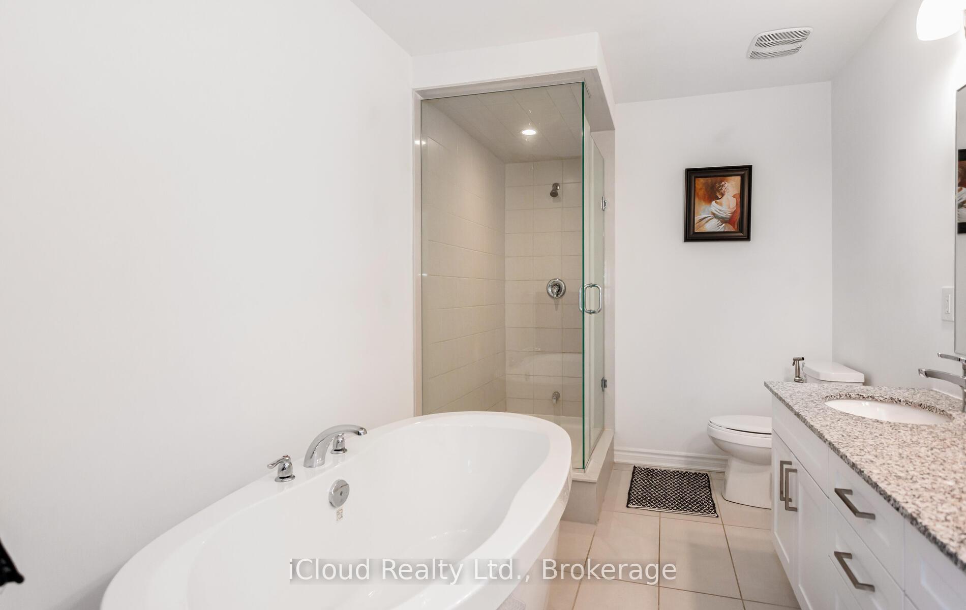 Photo 47 of 1562 Denison Place, Milton, Bowes — HOMEH