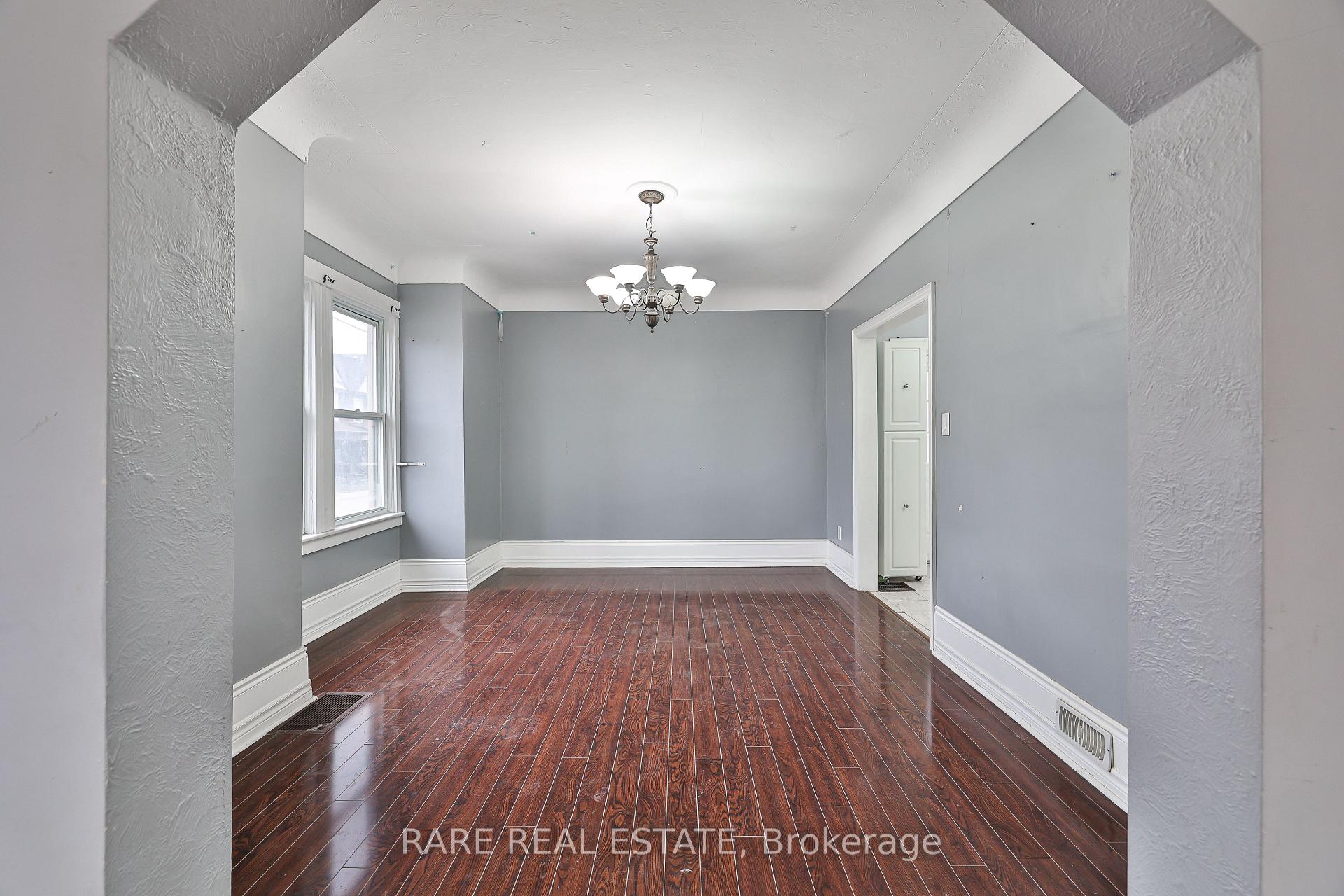 Photo 2 of Unit Upper, 645 Wilson Street, Hamilton, Gibson — HOMEH