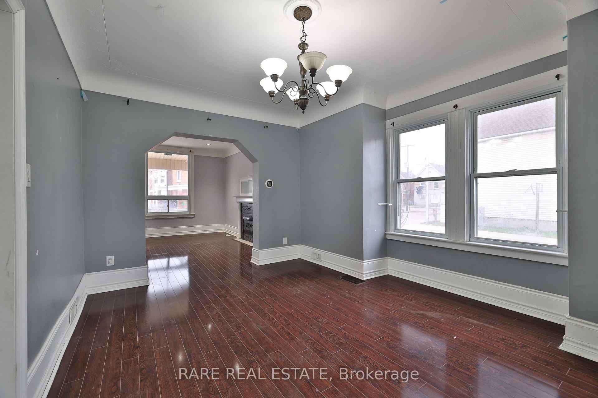 Photo 10 of Unit Upper, 645 Wilson Street, Hamilton, Gibson — HOMEH