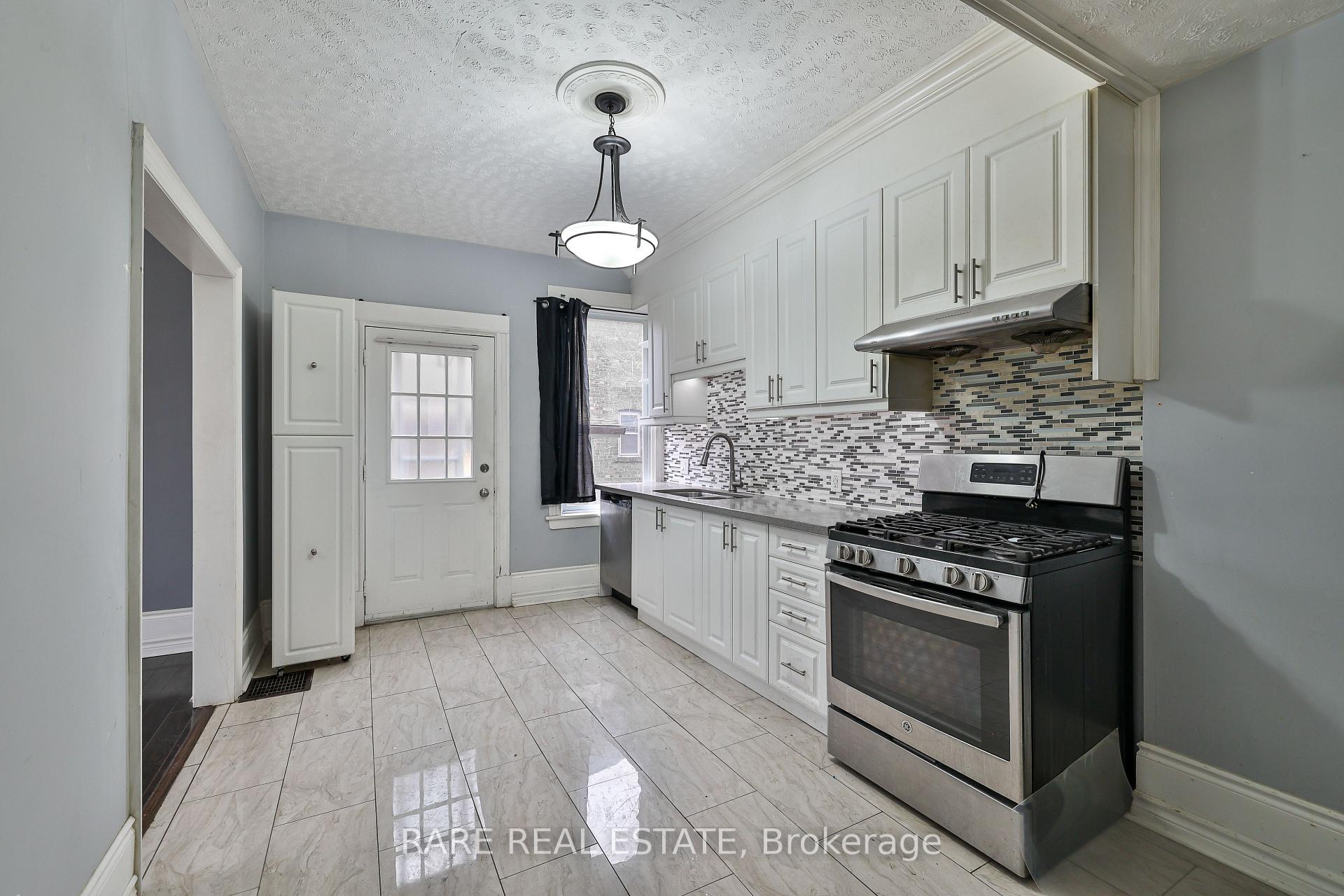 Photo 13 of Unit Upper, 645 Wilson Street, Hamilton, Gibson — HOMEH