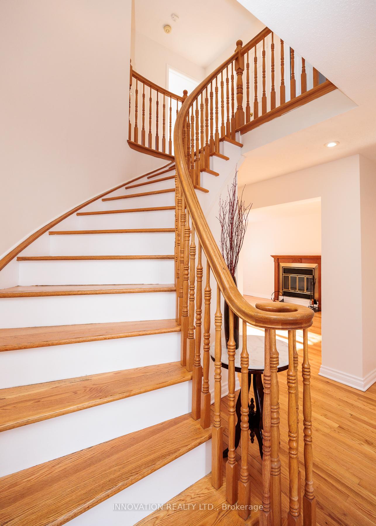 Photo 20 of 44 Dartmoor Drive, Ottawa, Kanata - Bridlewood — HOMEH