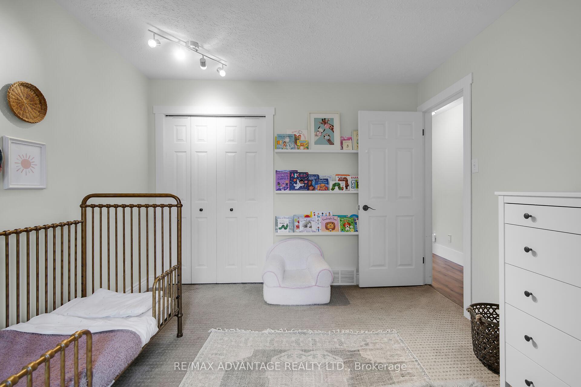 Photo 18 of 126 Brookfield Street, Middlesex Centre, Denfield — HOMEH