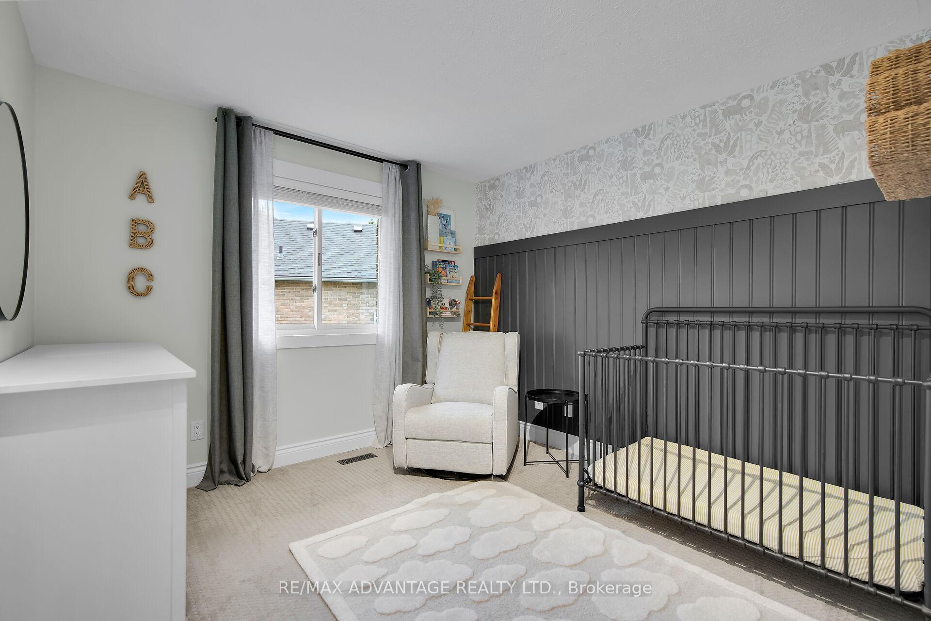 Photo 19 of 126 Brookfield Street, Middlesex Centre, Denfield — HOMEH
