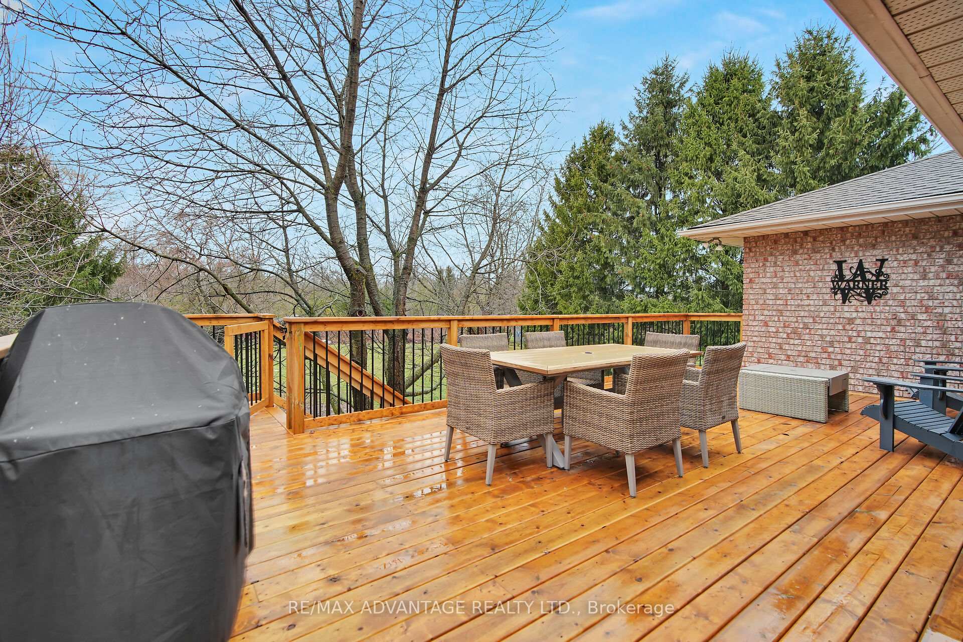 Photo 33 of 126 Brookfield Street, Middlesex Centre, Denfield — HOMEH