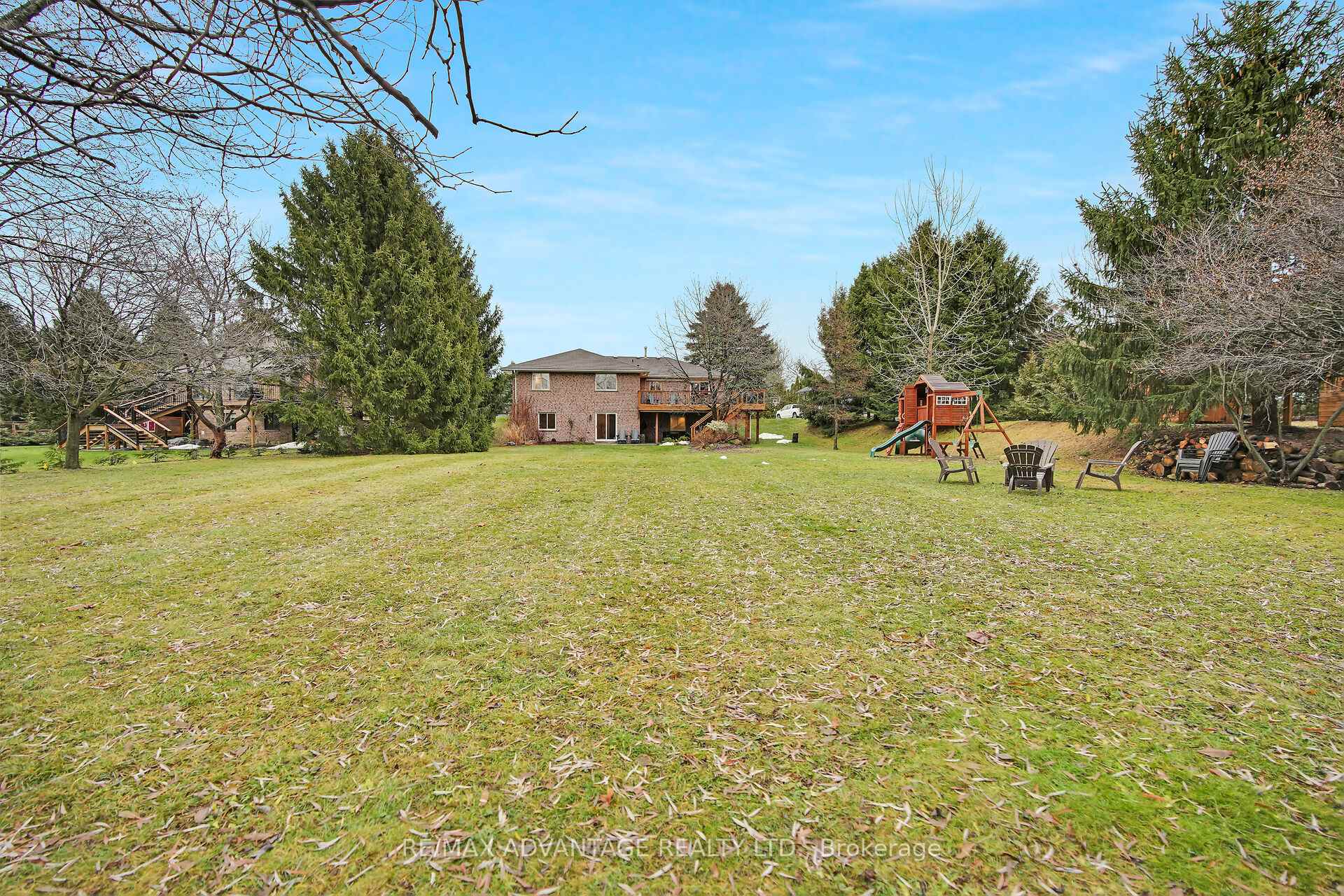 Photo 34 of 126 Brookfield Street, Middlesex Centre, Denfield — HOMEH