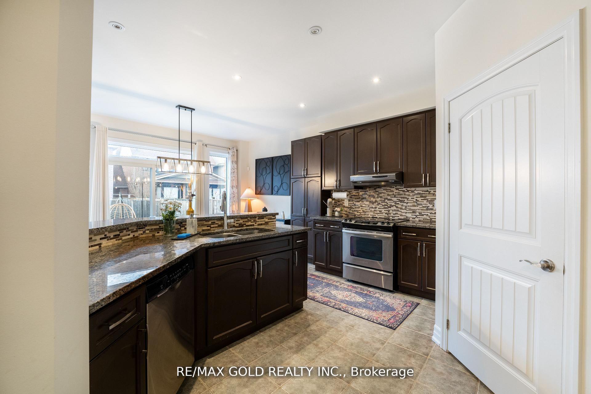 Photo 10 of 87 Scott Boulevard, Milton, Scott — HOMEH