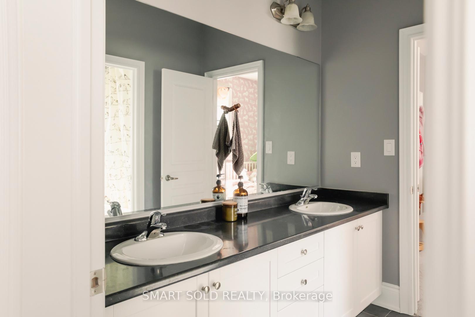 Photo 27 of 16 Beckett Avenue, Markham, Berczy — HOMEH