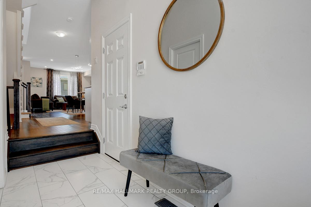 Photo 8 of 201 Tim Sheehan Place, Ottawa, Kanata - Emerald Meadows/Trailwest — HOMEH