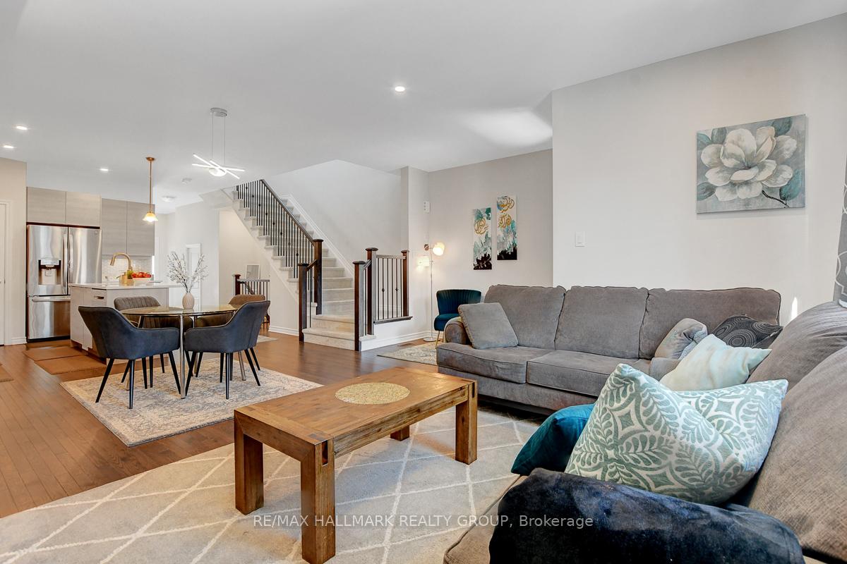 Photo 17 of 201 Tim Sheehan Place, Ottawa, Kanata - Emerald Meadows/Trailwest — HOMEH