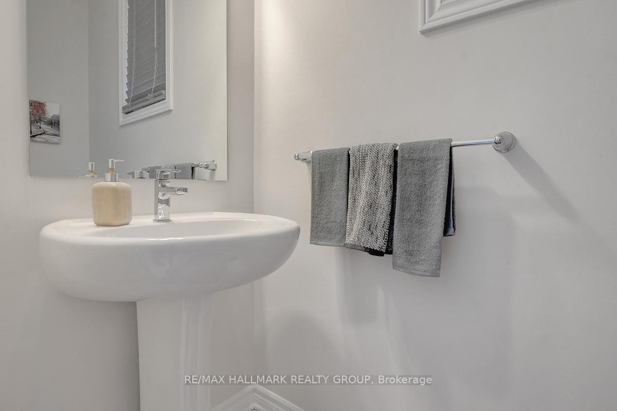Photo 21 of 201 Tim Sheehan Place, Ottawa, Kanata - Emerald Meadows/Trailwest — HOMEH