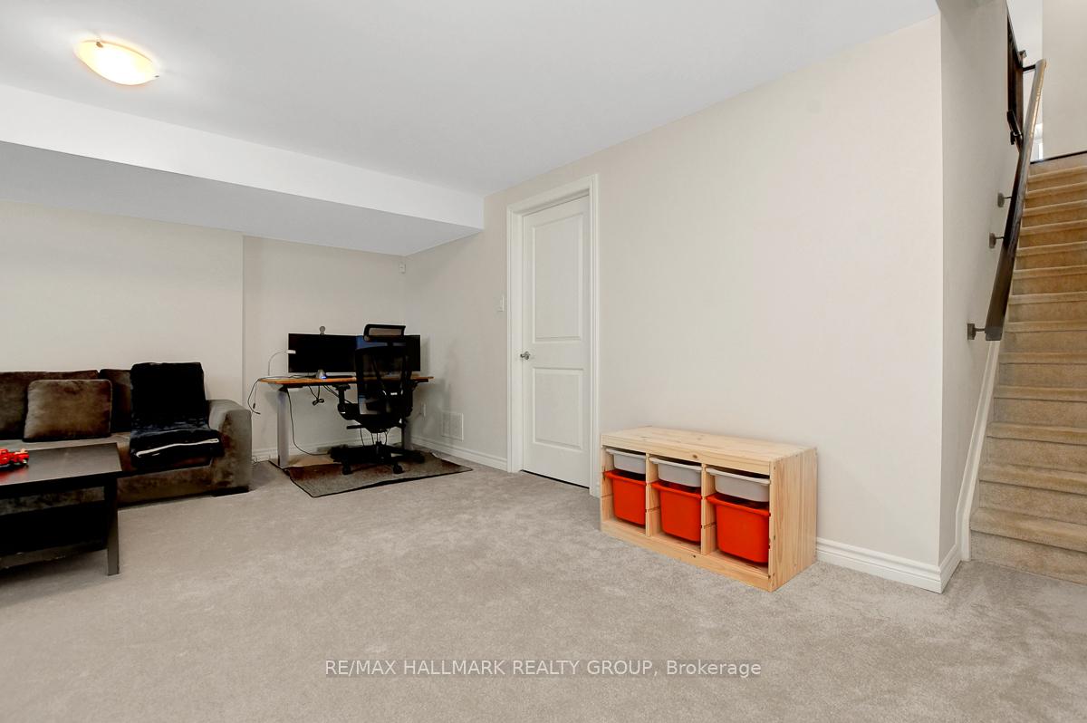 Photo 38 of 201 Tim Sheehan Place, Ottawa, Kanata - Emerald Meadows/Trailwest — HOMEH