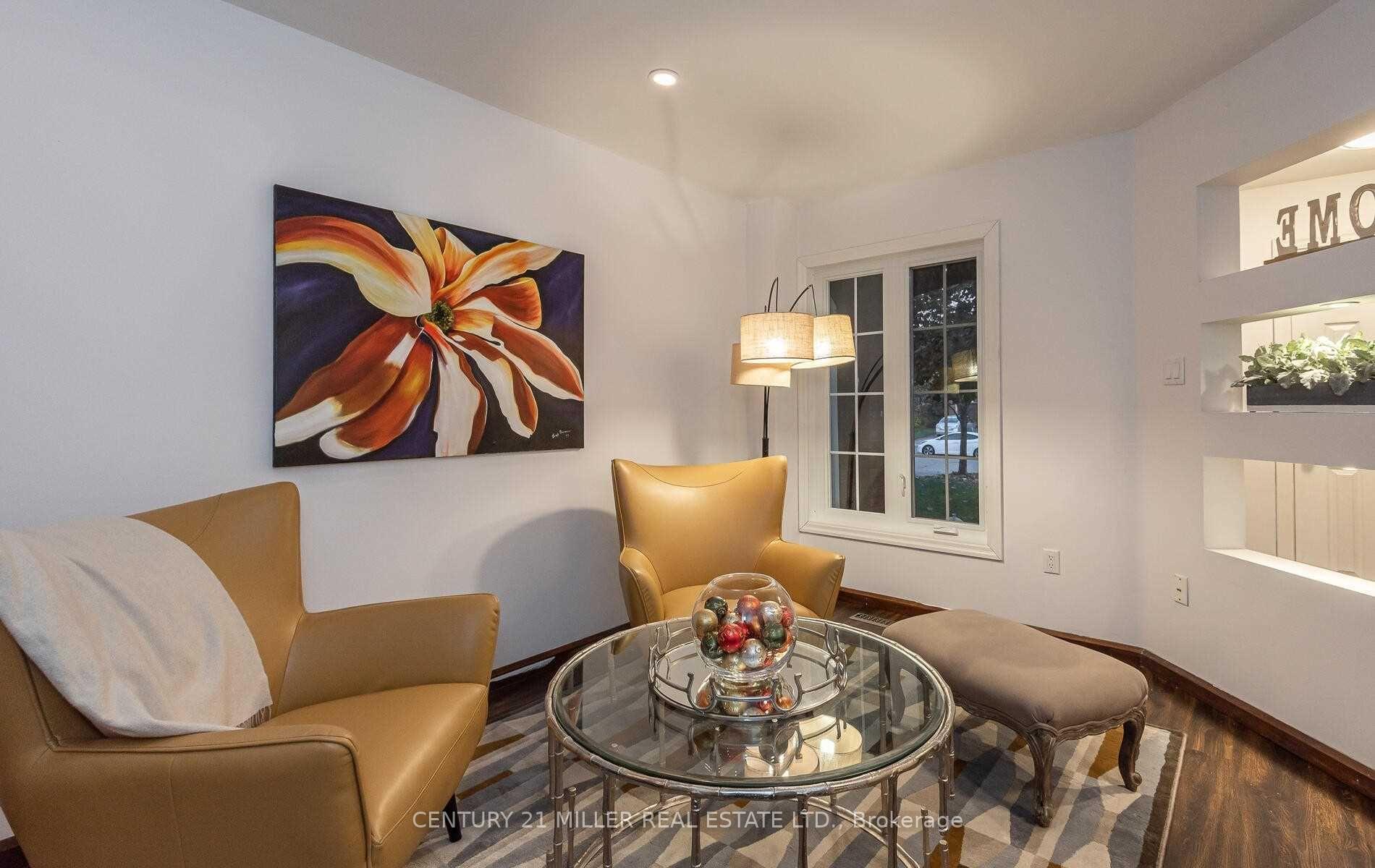 Photo 7 of 117 Niska Drive, Hamilton, Waterdown — HOMEH
