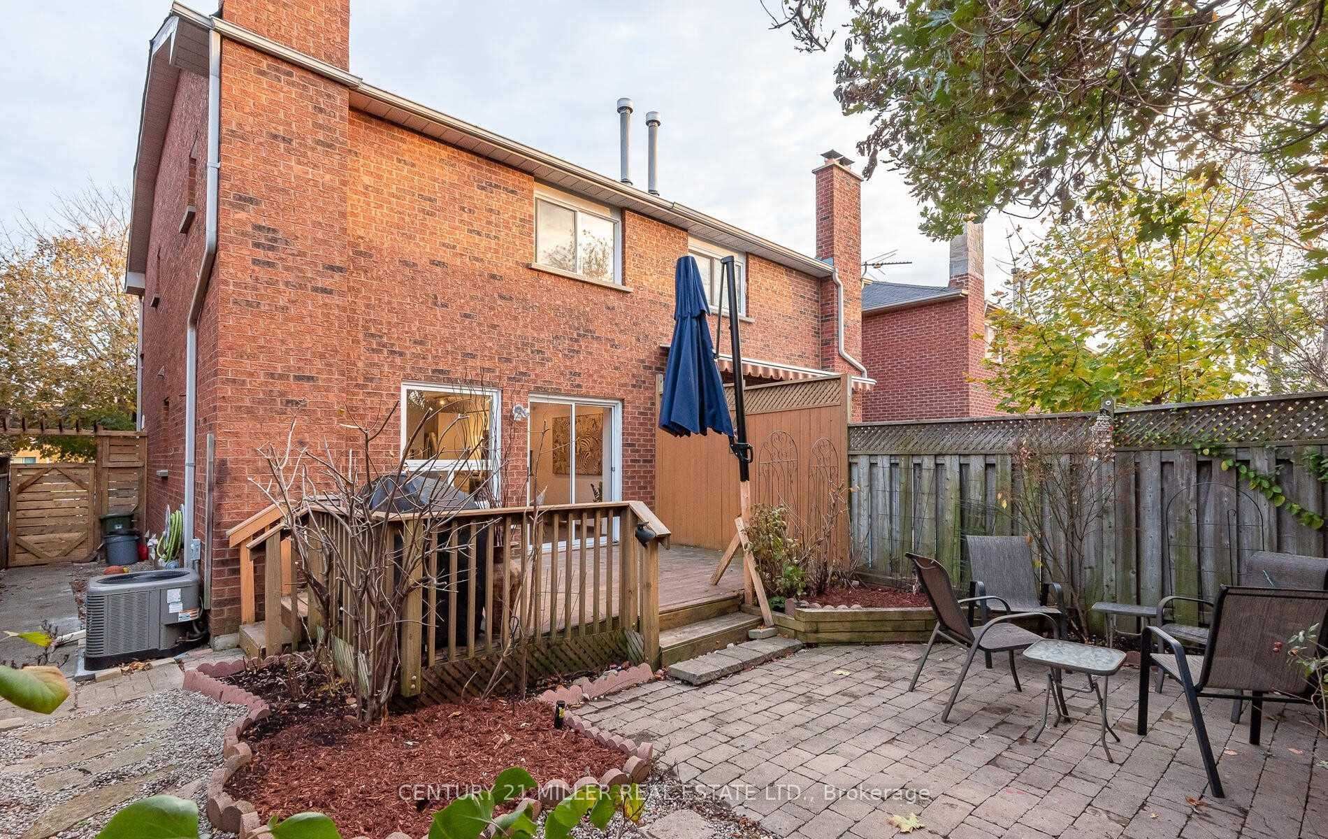 Photo 24 of 117 Niska Drive, Hamilton, Waterdown — HOMEH
