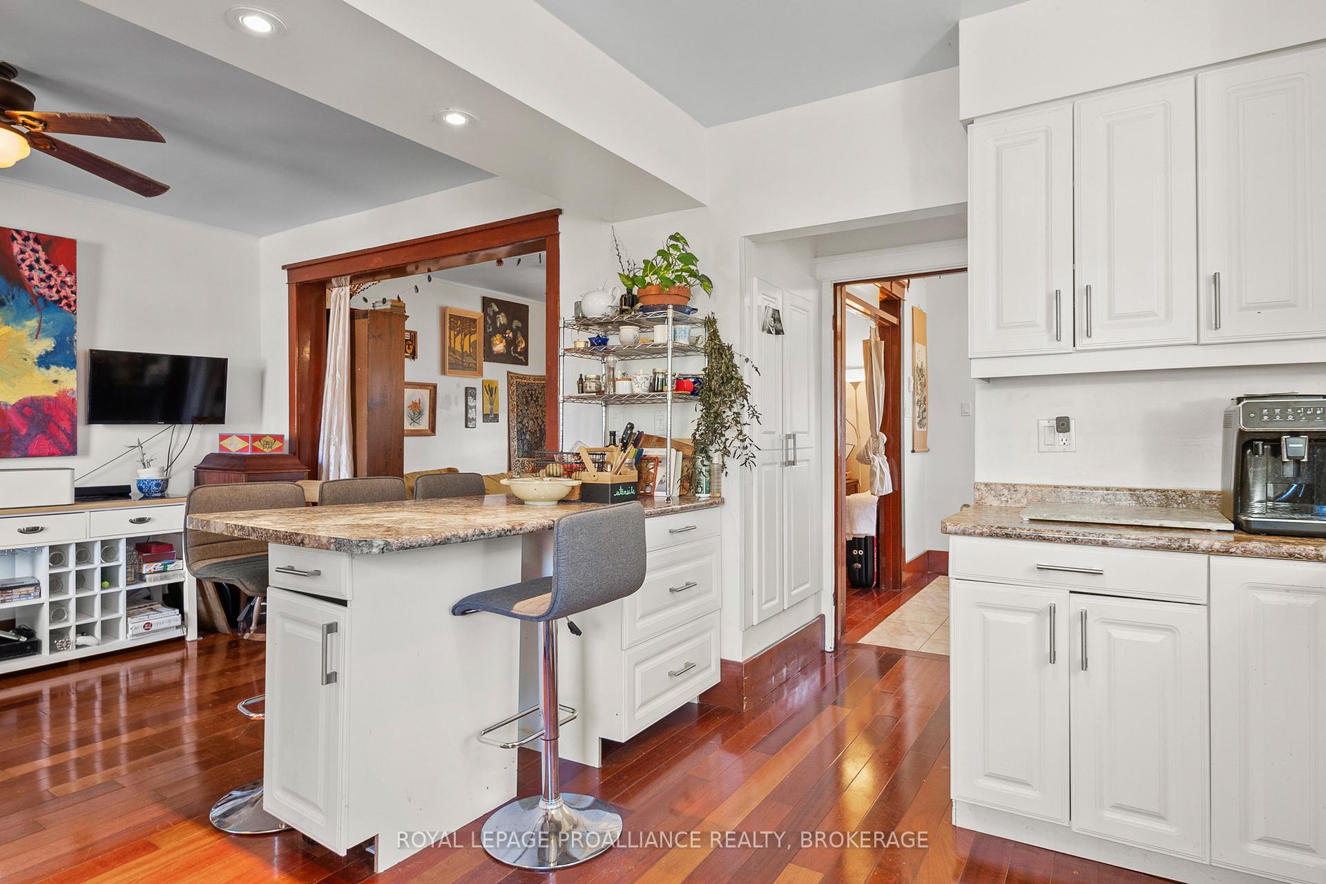 Photo 19 of 57 S Bartlett Street, Kingston, East of Sir John A. Blvd — HOMEH