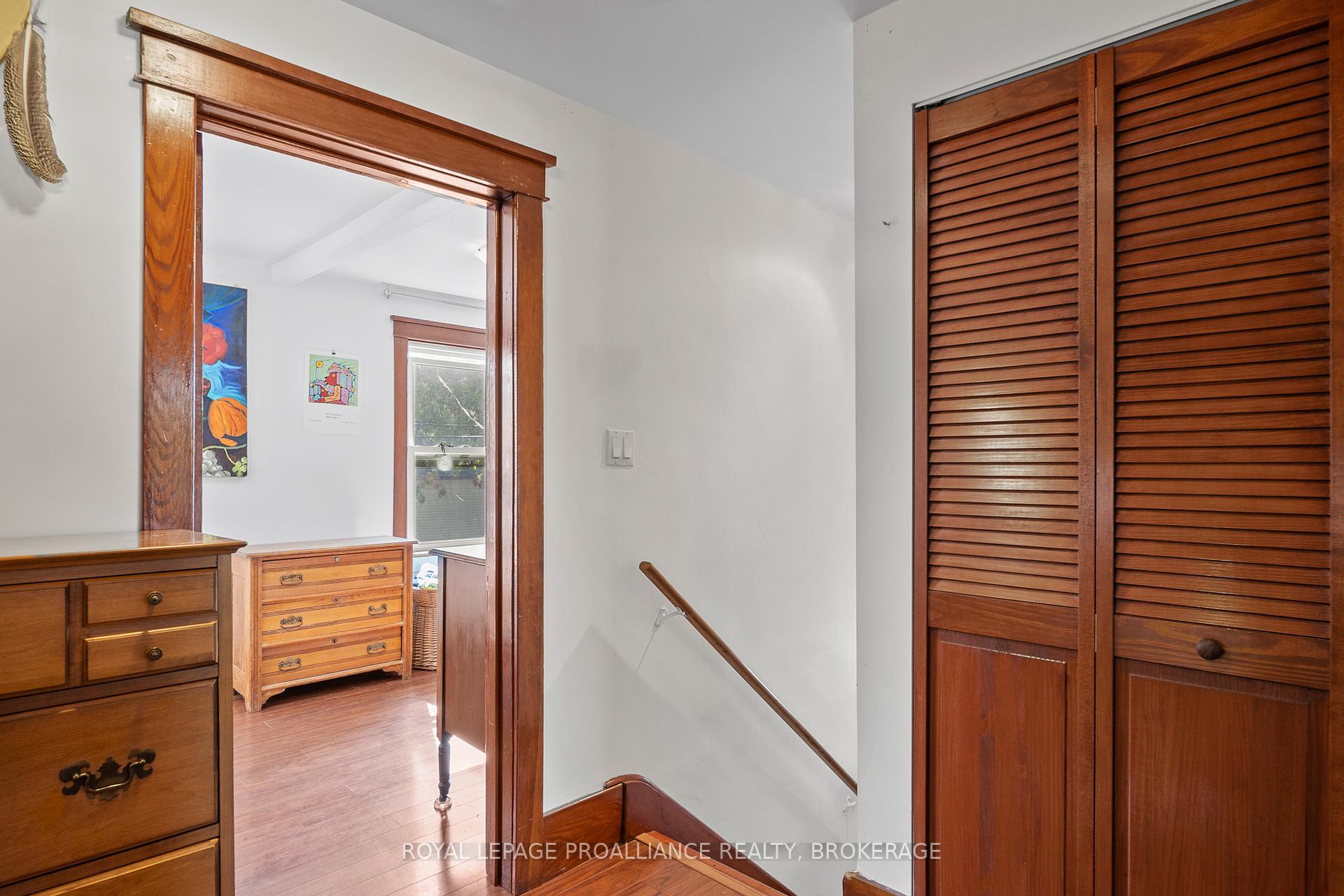 Photo 22 of 57 S Bartlett Street, Kingston, East of Sir John A. Blvd — HOMEH