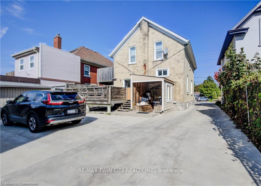 Photo 9 of 203 Breithaupt Street, Kitchener — HOMEH