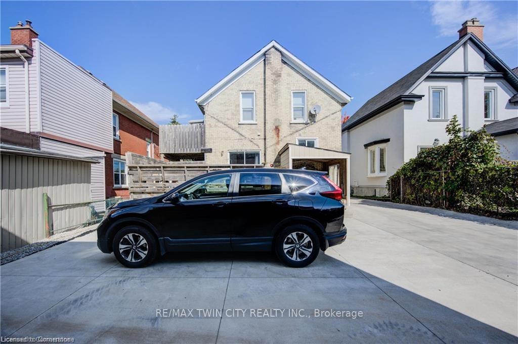 Photo 10 of 203 Breithaupt Street, Kitchener — HOMEH