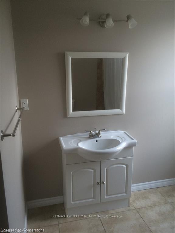 Photo 39 of 203 Breithaupt Street, Kitchener — HOMEH