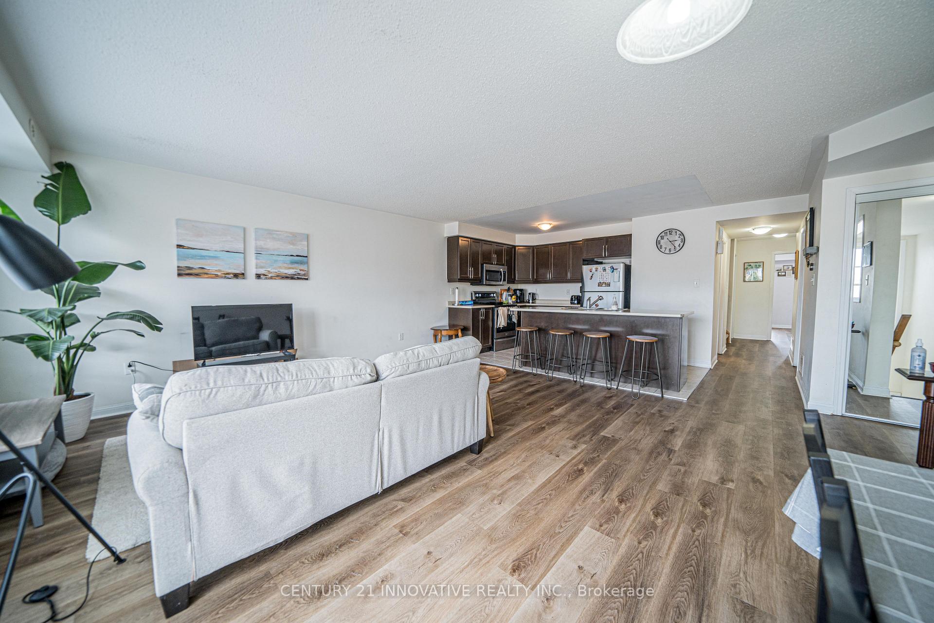 Photo 13 of Unit 1, 3034 Bur Oak Avenue, Markham, Cornell — HOMEH