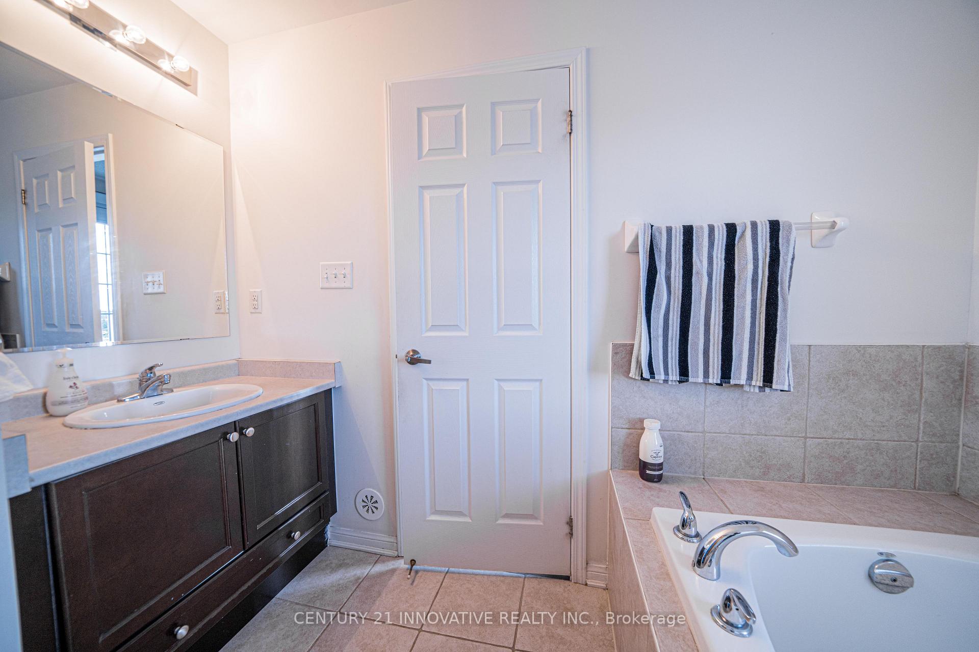 Photo 33 of Unit 1, 3034 Bur Oak Avenue, Markham, Cornell — HOMEH