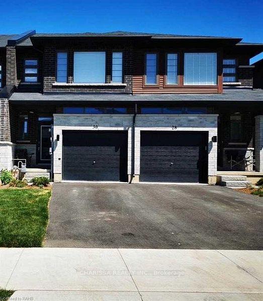 Photo 1 of 30 Greenwich Avenue, Hamilton, Stoney Creek — HOMEH