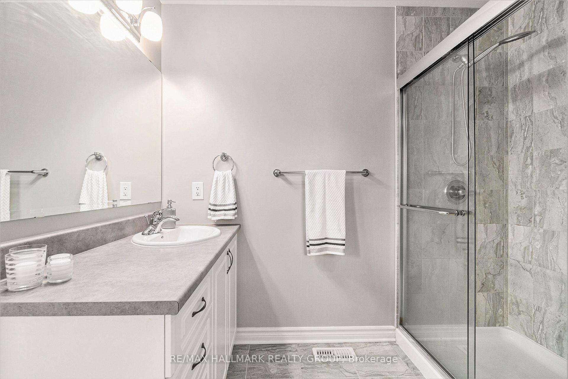 Photo 15 of 415 Barrick Hill Road, Ottawa, Kanata - Emerald Meadows/Trailwest — HOMEH
