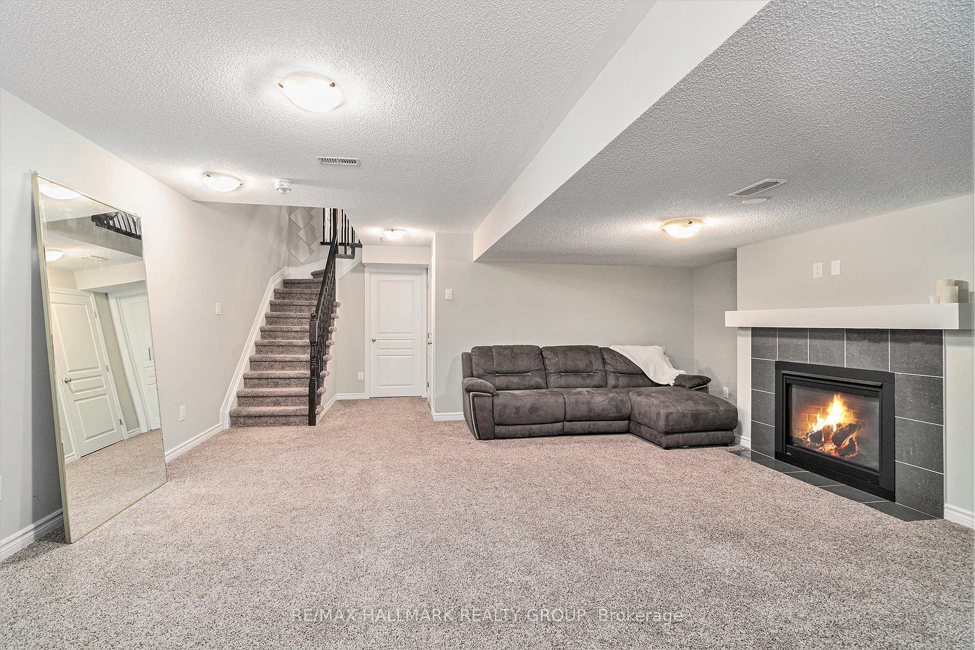 Photo 21 of 415 Barrick Hill Road, Ottawa, Kanata - Emerald Meadows/Trailwest — HOMEH