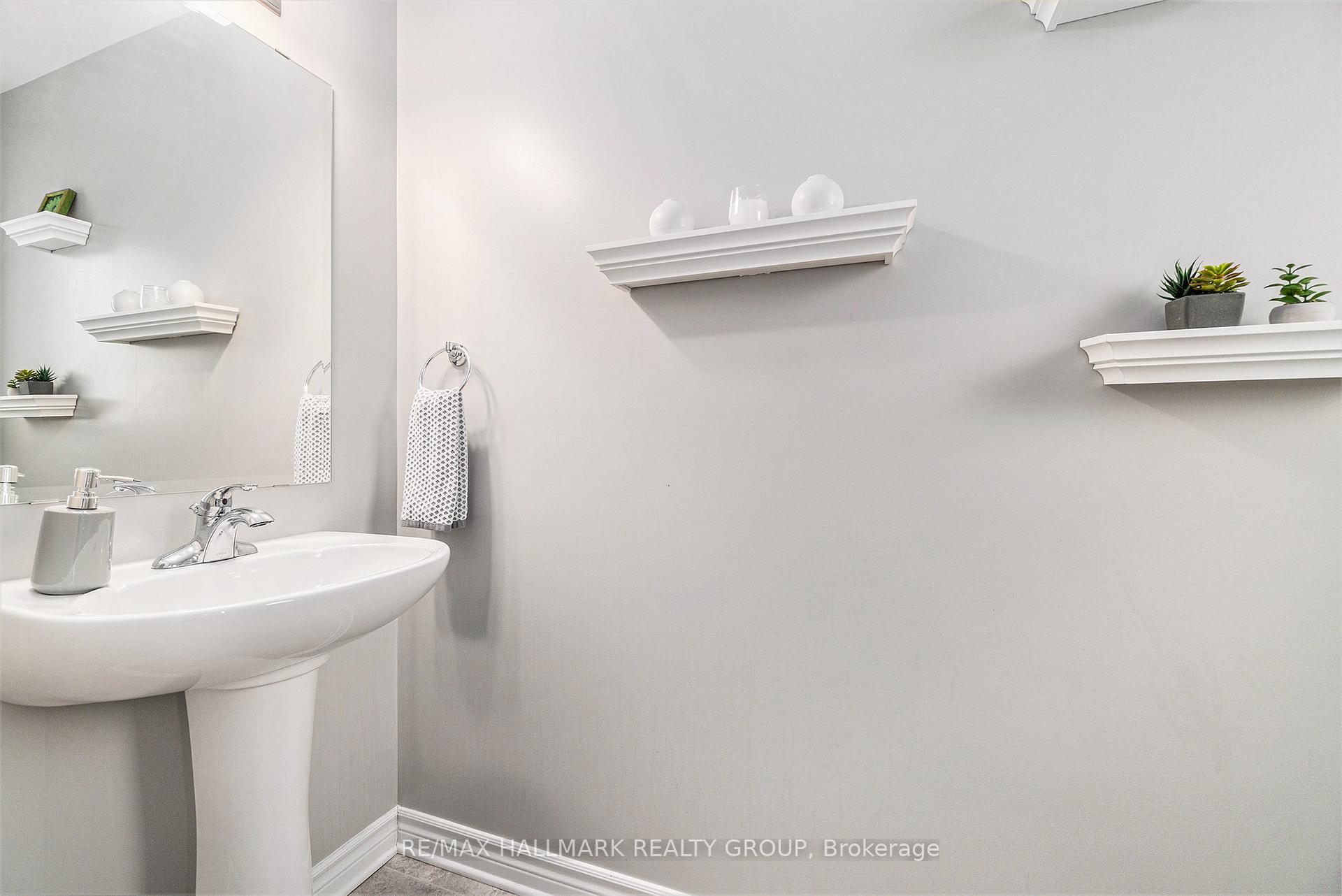 Photo 23 of 415 Barrick Hill Road, Ottawa, Kanata - Emerald Meadows/Trailwest — HOMEH