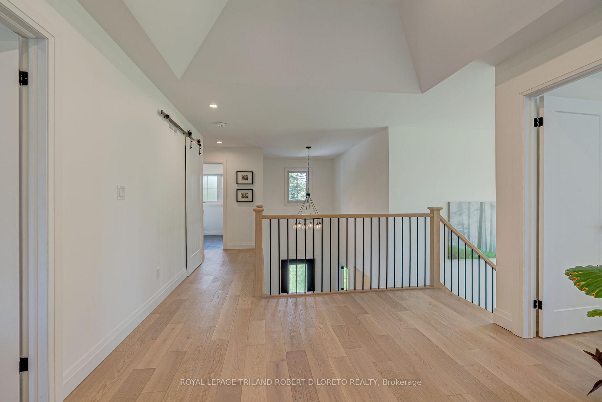 Photo 18 of 119 Duke Street, Middlesex Centre, Komoka — HOMEH