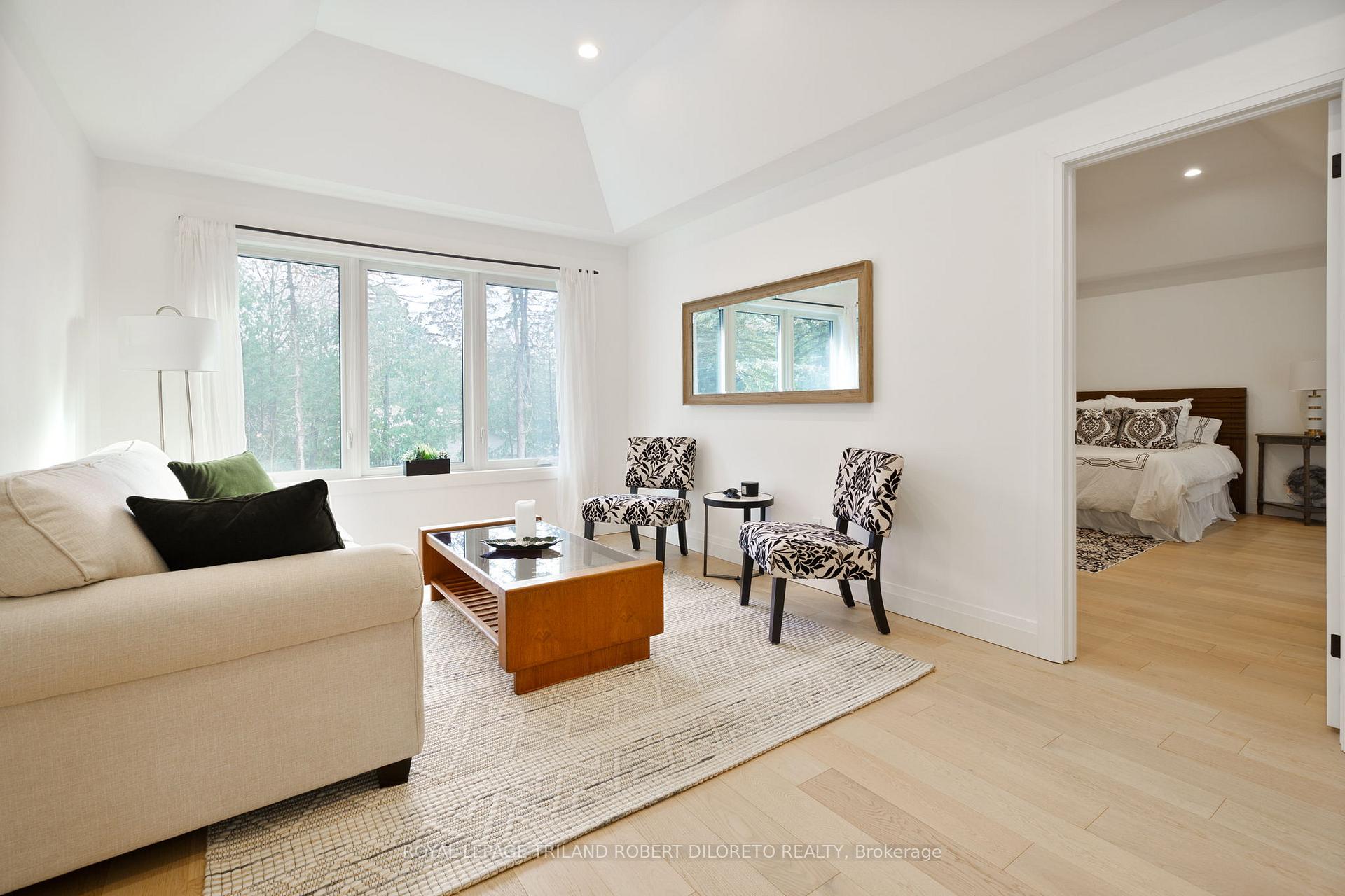 Photo 20 of 119 Duke Street, Middlesex Centre, Komoka — HOMEH