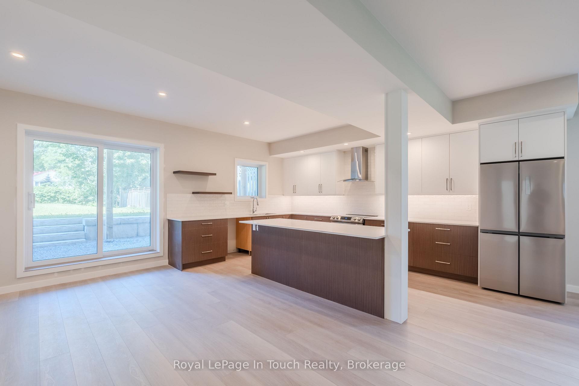 Photo 4 of 316 Seventh Street, Midland — HOMEH