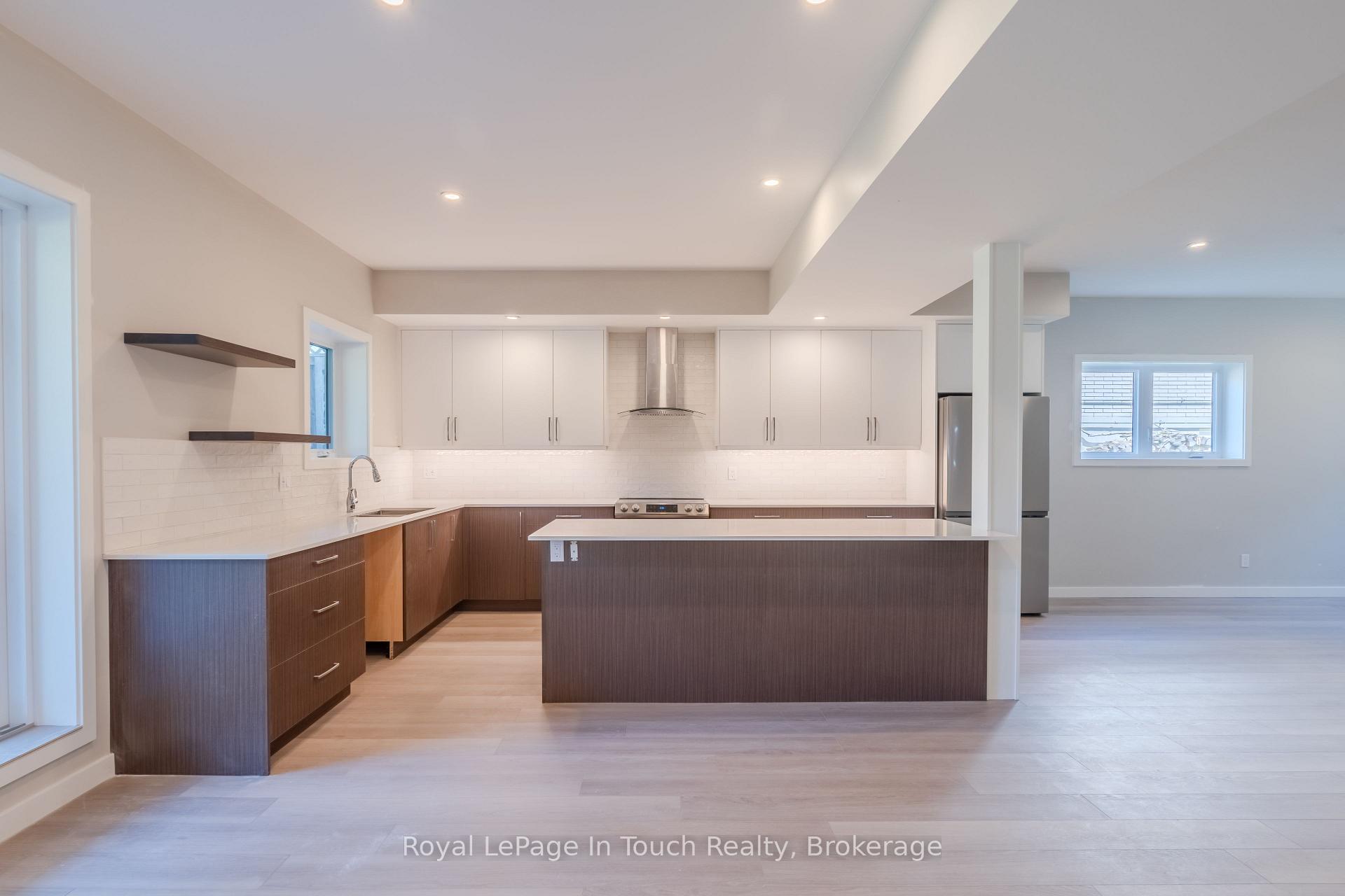 Photo 5 of 316 Seventh Street, Midland — HOMEH