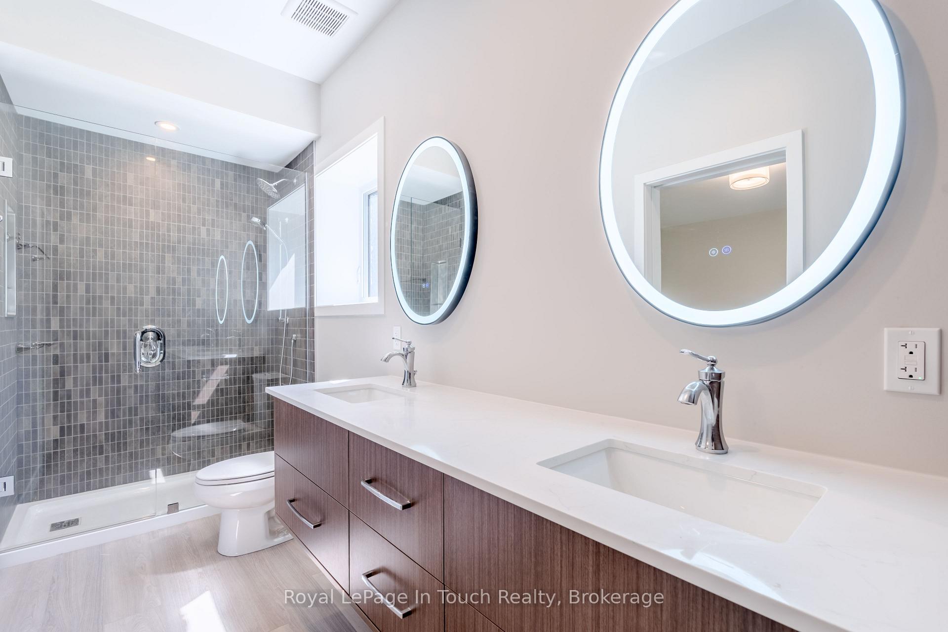 Photo 11 of 316 Seventh Street, Midland — HOMEH