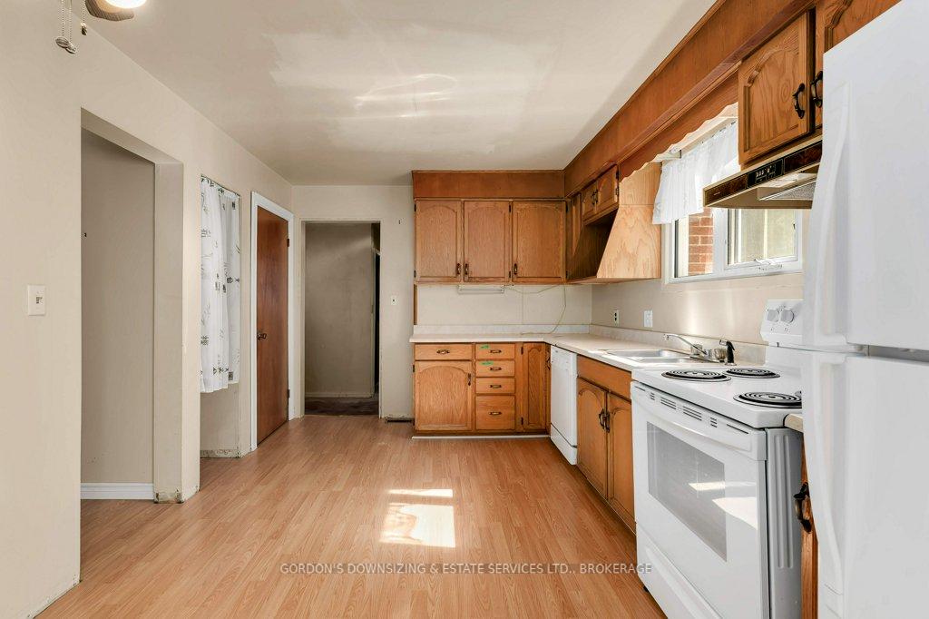 Photo 15 of 144 Calderwood Drive, Kingston, Central City West — HOMEH
