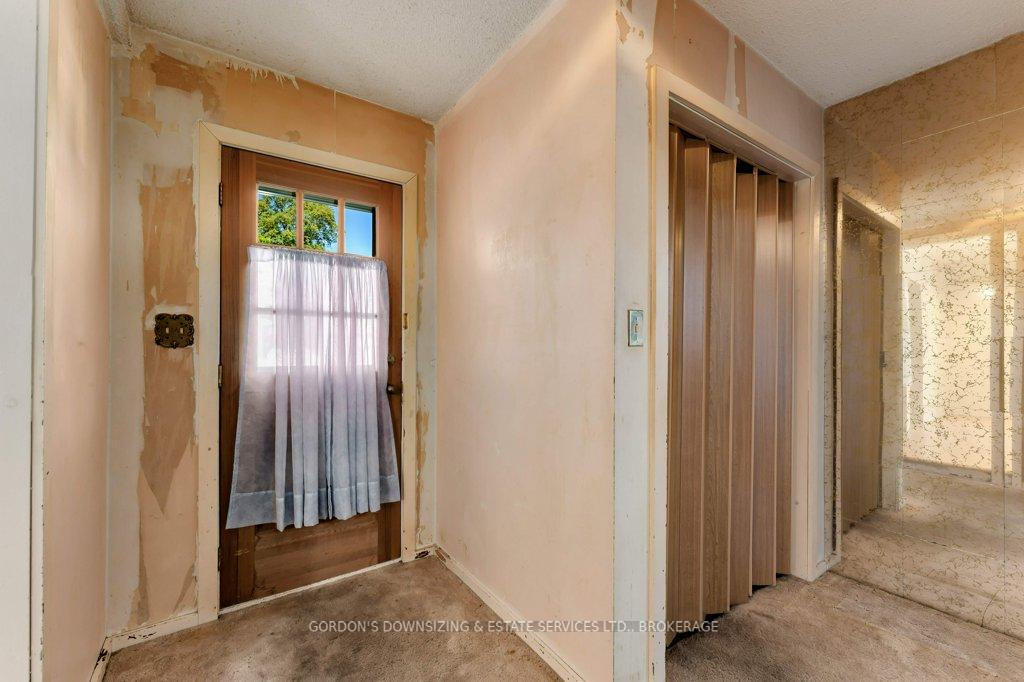 Photo 19 of 144 Calderwood Drive, Kingston, Central City West — HOMEH