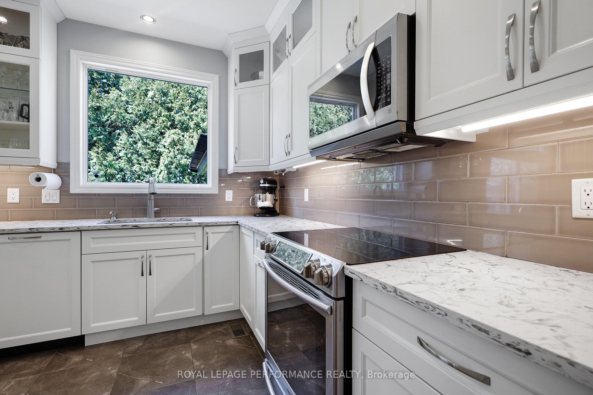 Photo 14 of 86 Mattawa Crescent, Ottawa, Kanata - Bridlewood — HOMEH