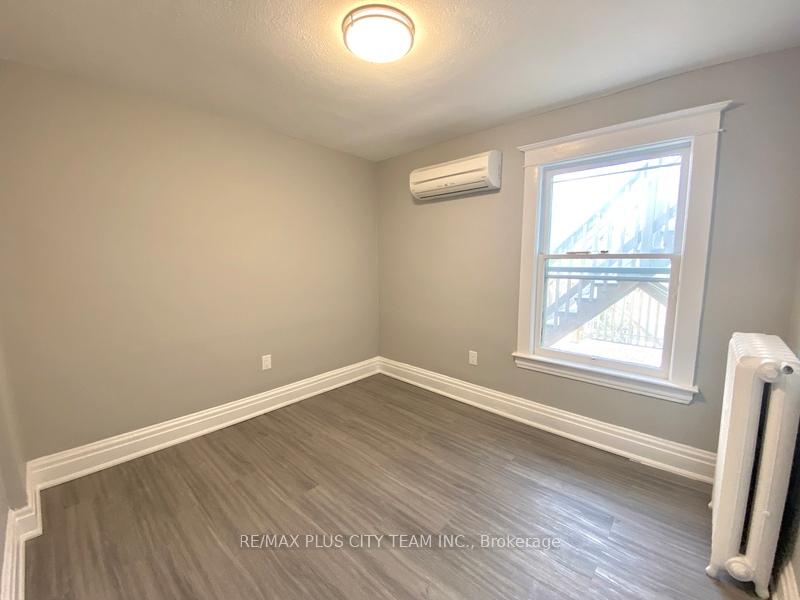 Photo 17 of Unit 2, 953 Montclair Avenue, Hamilton, Delta — HOMEH