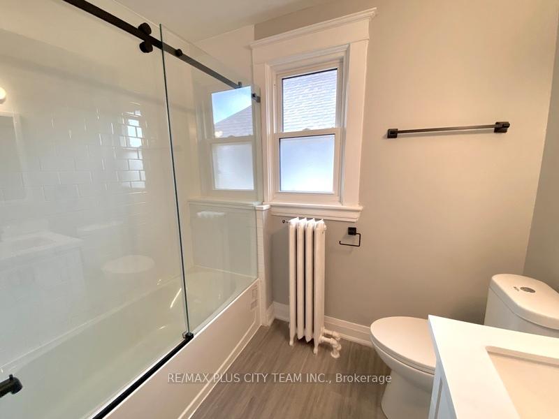 Photo 21 of Unit 2, 953 Montclair Avenue, Hamilton, Delta — HOMEH
