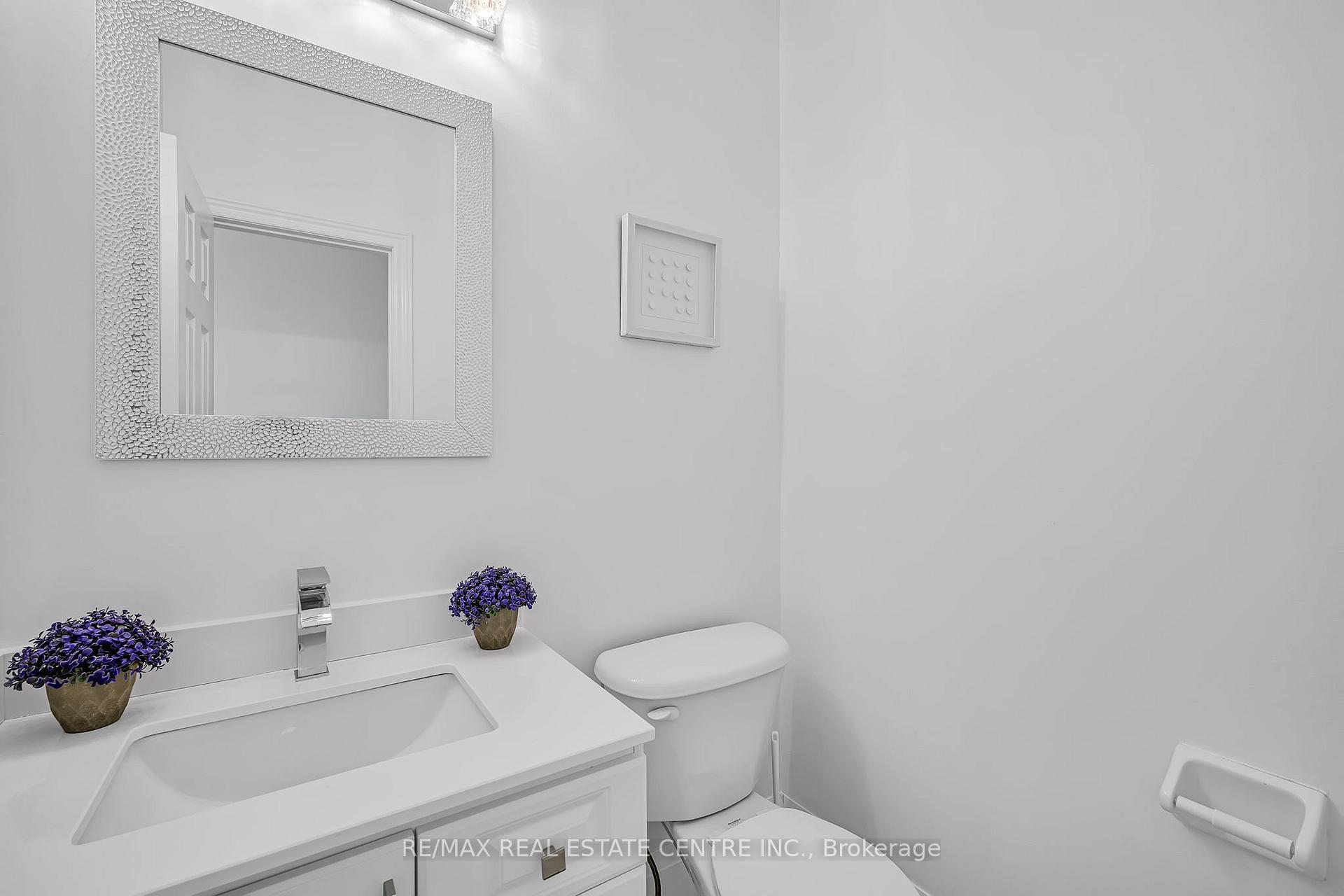 Photo 6 of 425 Bussel Crescent, Milton, Clarke — HOMEH