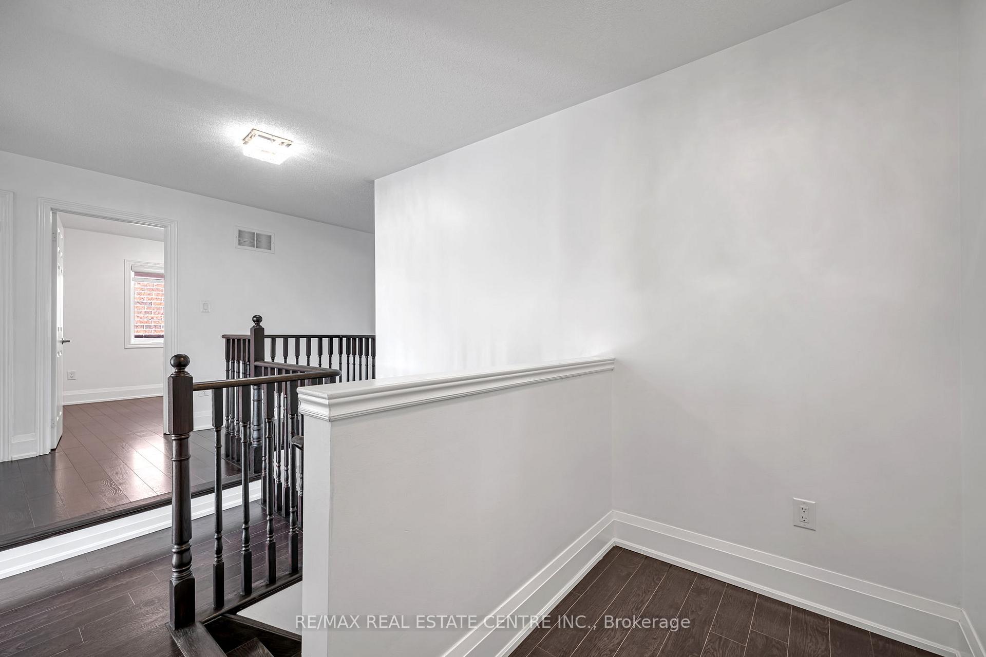 Photo 23 of 425 Bussel Crescent, Milton, Clarke — HOMEH