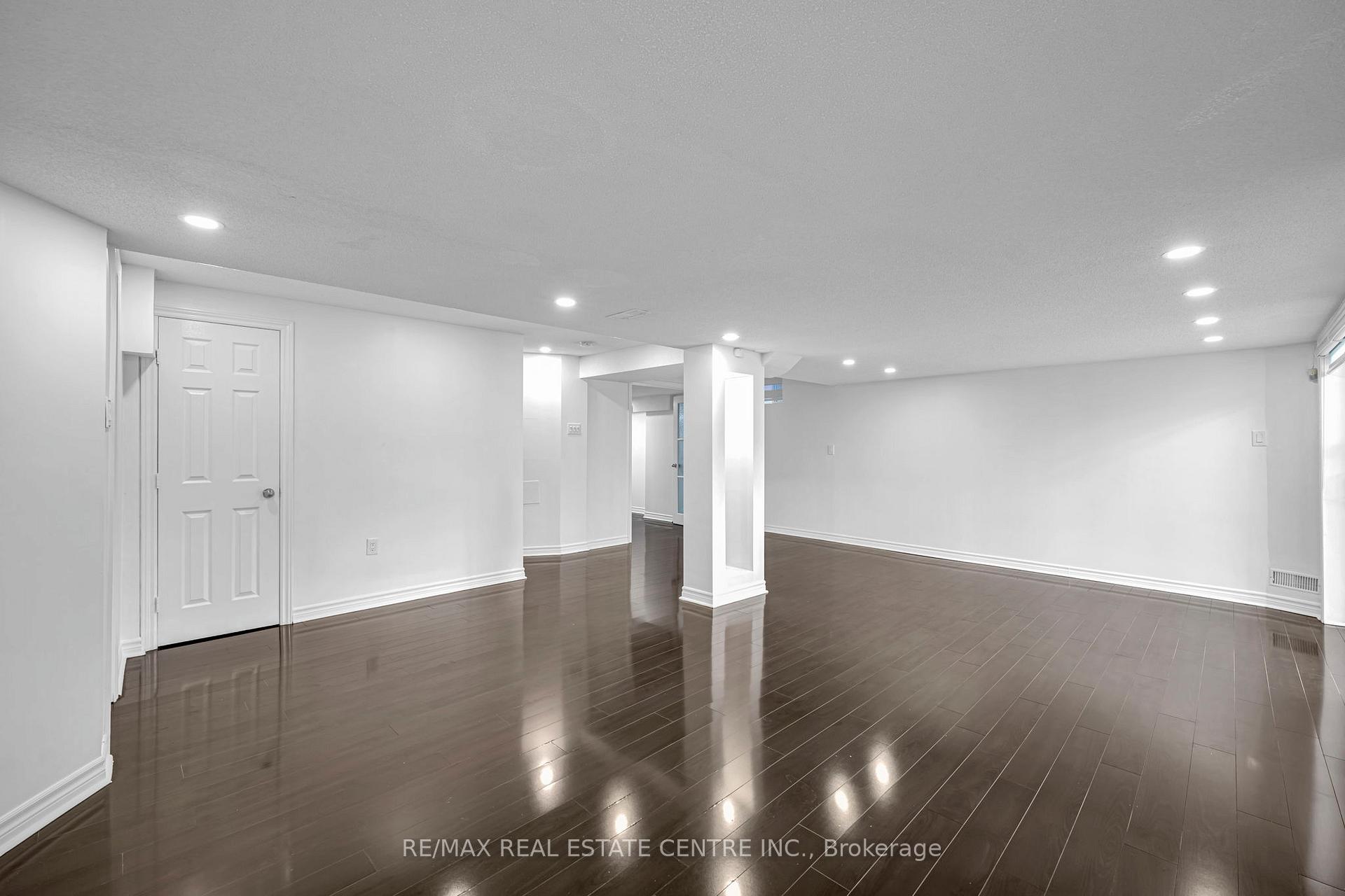 Photo 45 of 425 Bussel Crescent, Milton, Clarke — HOMEH