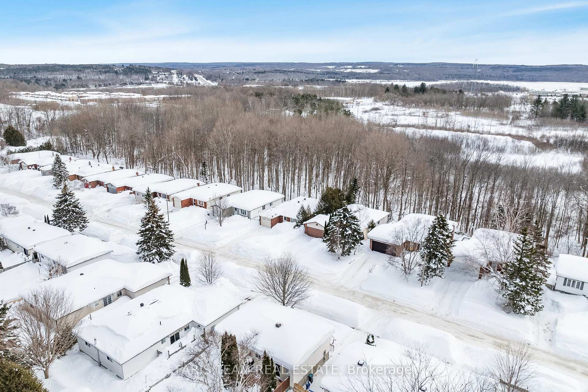 Photo 17 of 307 Christine Drive, Midland — HOMEH