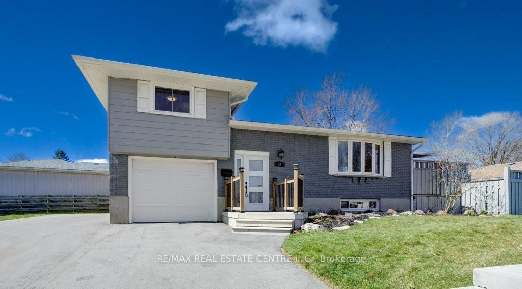 Photo 2 of 51 Rossford Crescent, Kitchener — HOMEH