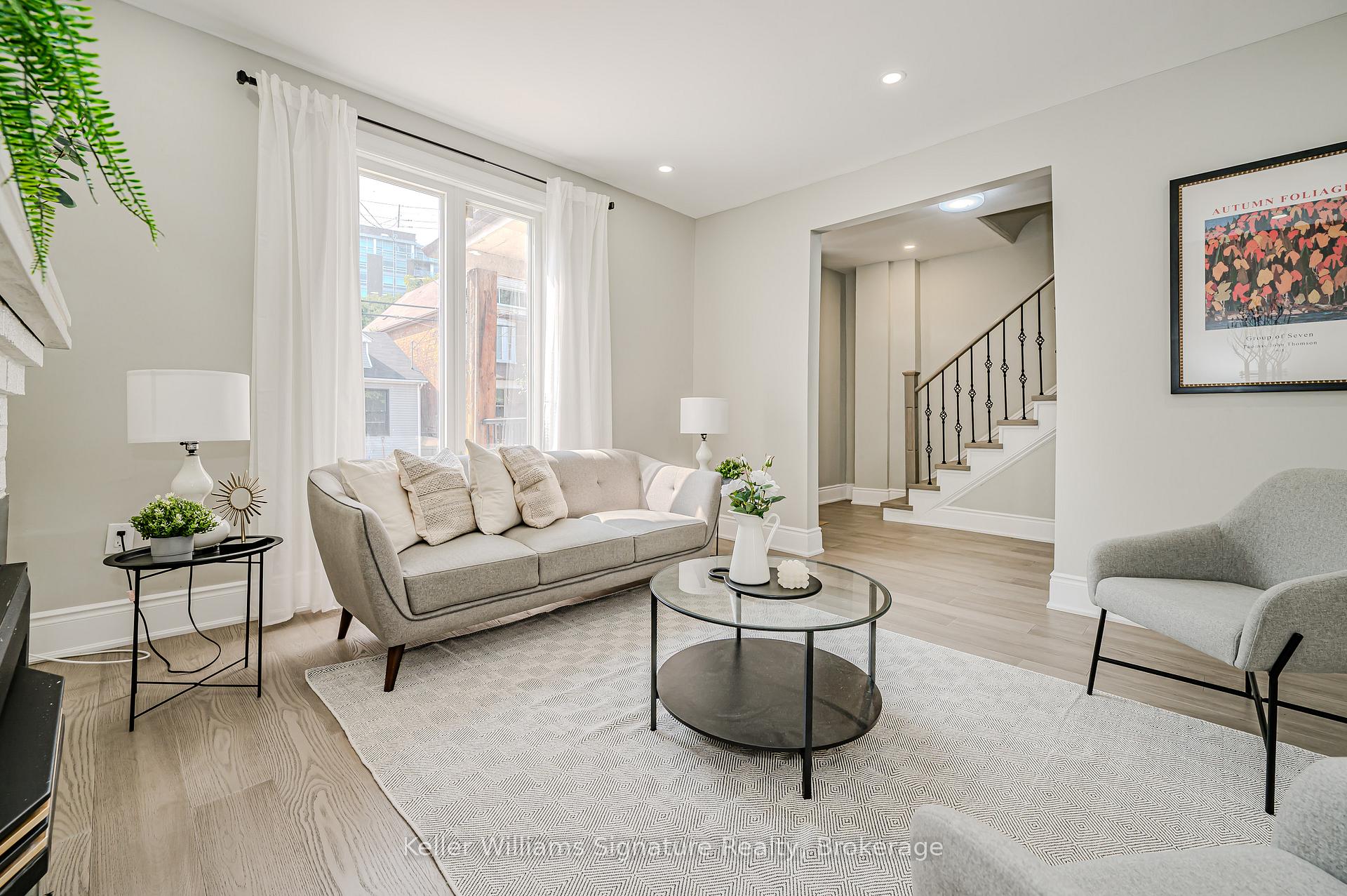 Photo 8 of 39 Alanson Street, Hamilton, Stinson — HOMEH