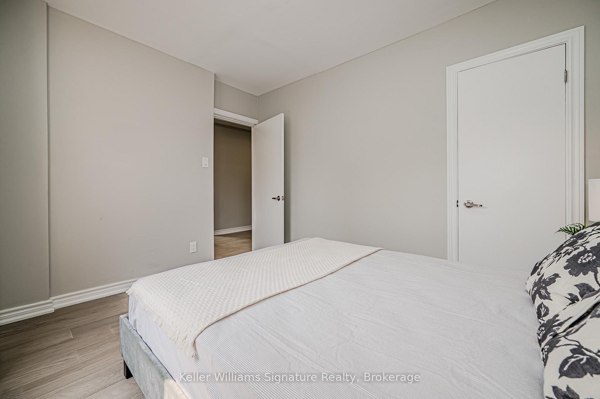 Photo 20 of 39 Alanson Street, Hamilton, Stinson — HOMEH